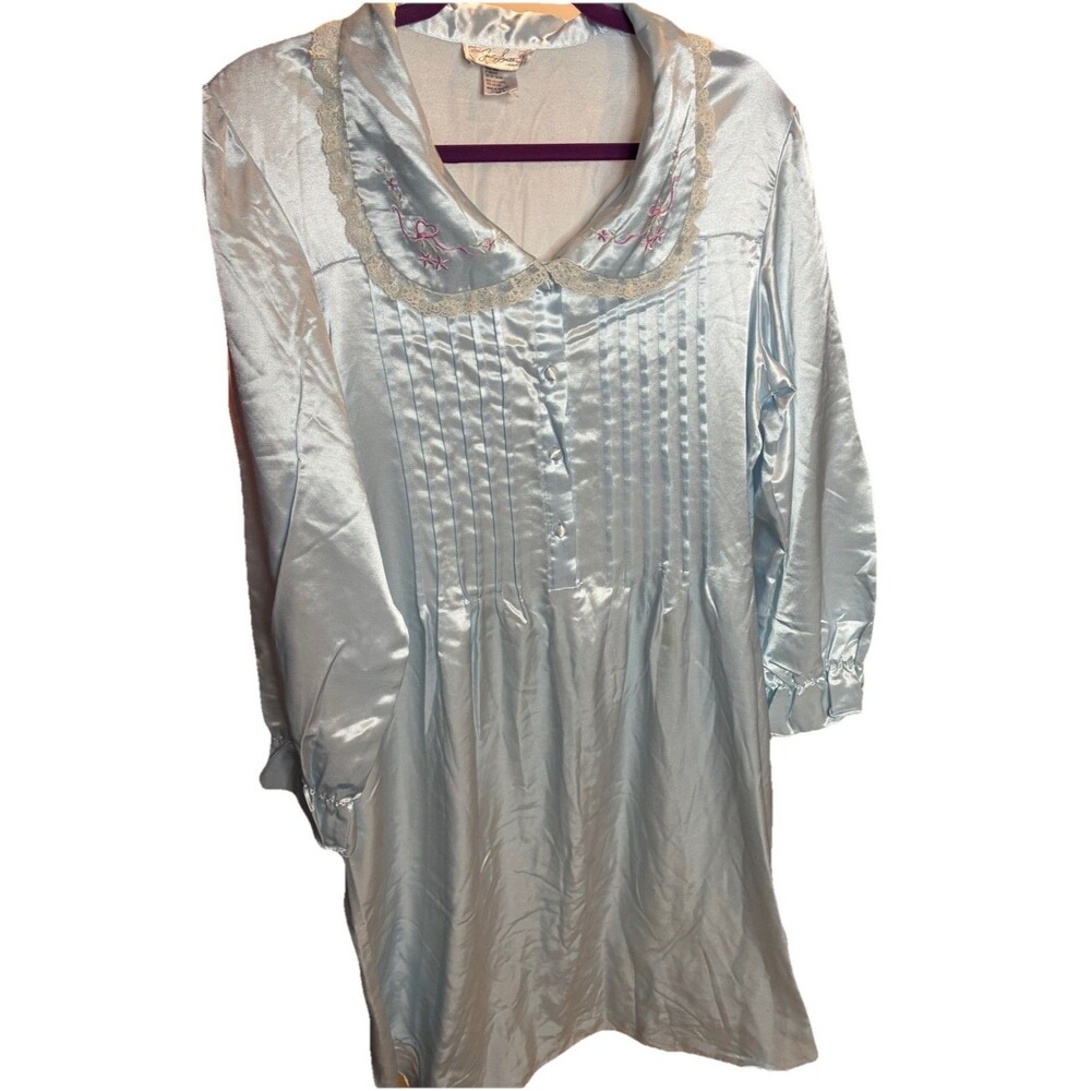 Vtg Jaclyn Smith 90’s VTG Shiny Satin Embroidered Nightgown Size Large NEW
